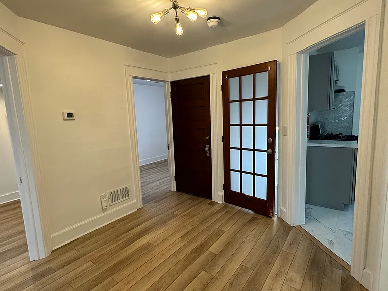 2129 Sunset Ave #2 — Photo 13