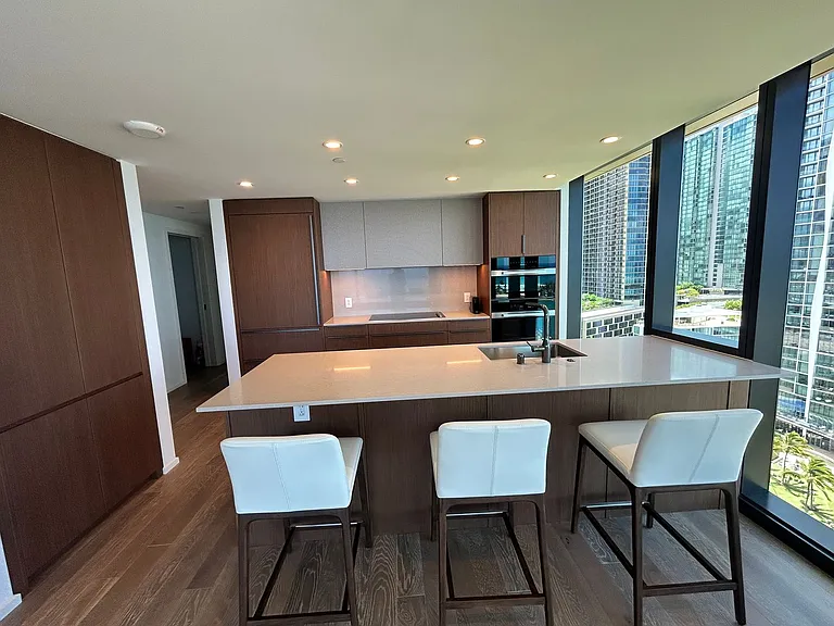 333 Ward Ave #1500 — Photo 4