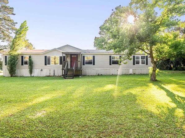 208 N Farmville Rd, Hermitage, AR 71647