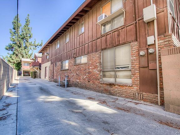 5th image of 11449 Florence Ave