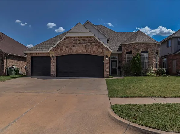 1016 Erinova Dr, Yukon, OK 73099