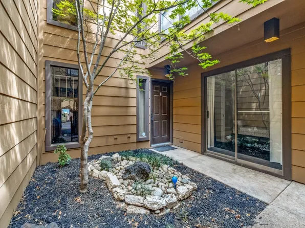 3139 Golden Oak, Farmers Branch, TX 75234