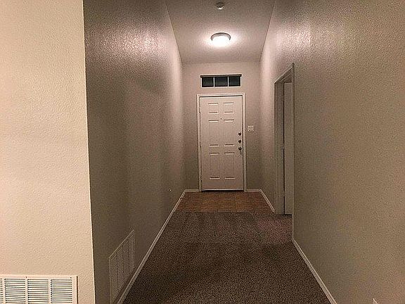 4th image of 559 W Grant Pl