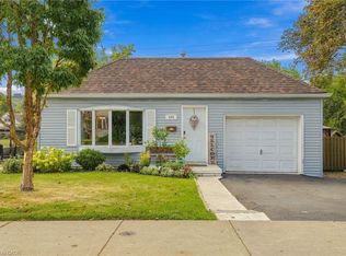 470 Cochrane Rd, Hamilton, ON L8K 3H1
