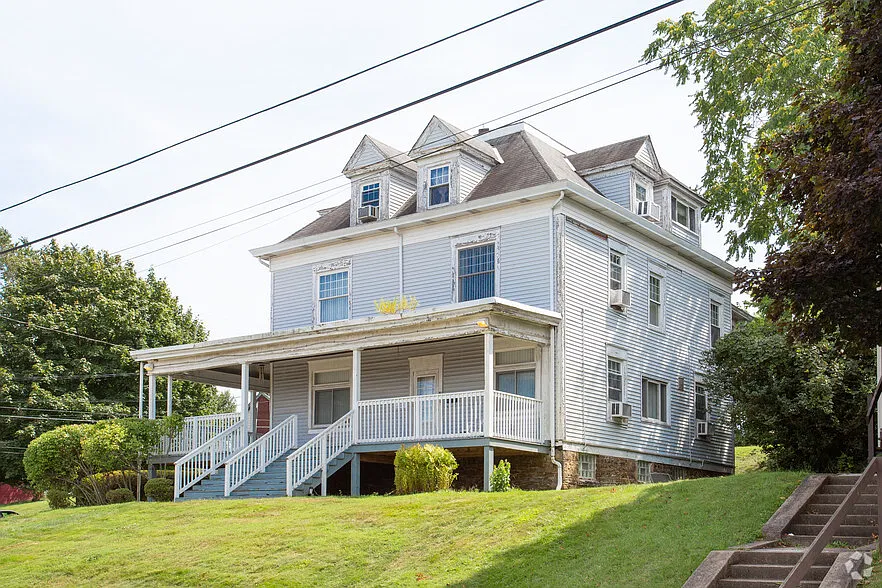 502 Mitchell Ave #1