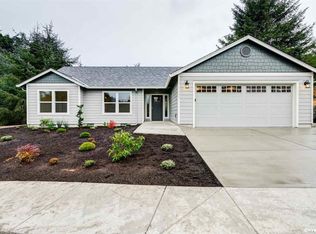 7355 Kahana Ct, Pacific City, OR 97135