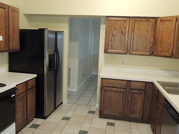 5th image of 10143 Winding Creek Ln