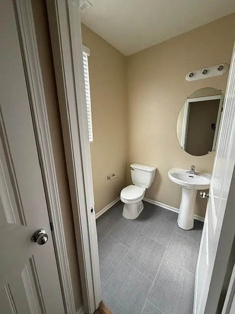3 bed, 2.5 bath, 1657 sqft, $3,650 — Photo 3