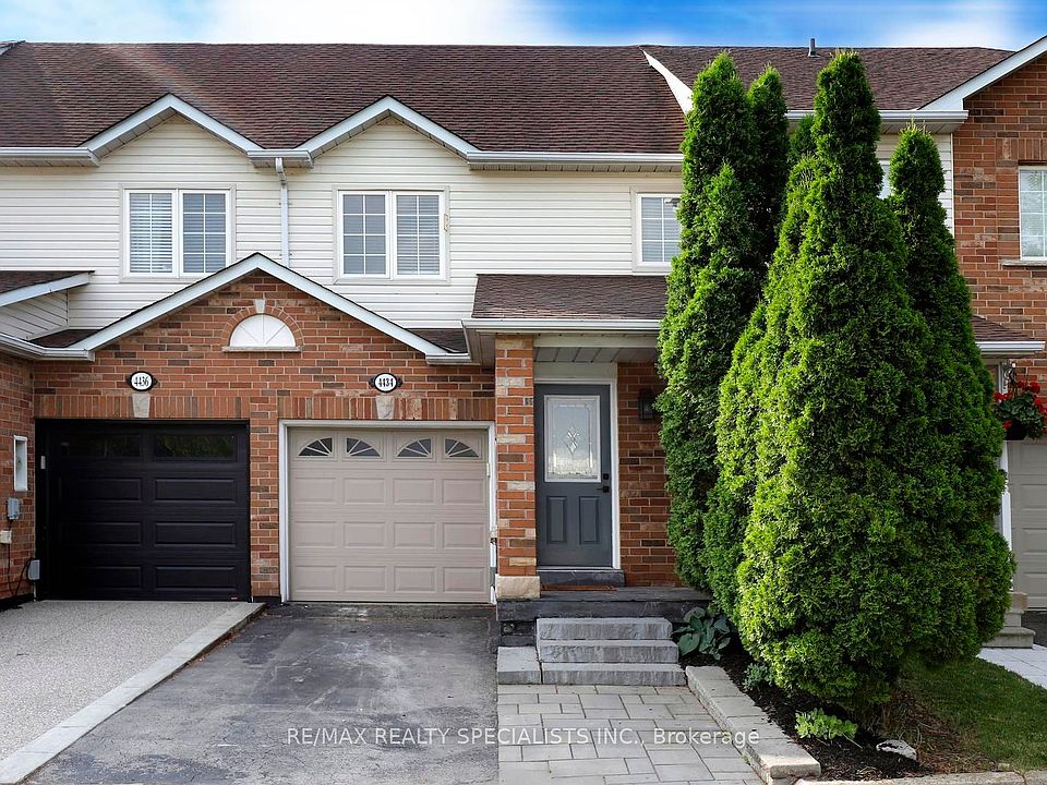 1st image of 4434 Fairview St