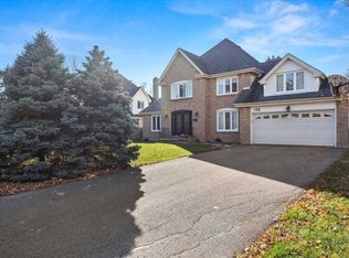 128 Cambridge Cres, Richmond Hill, ON L4C6G3