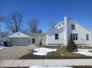 220 33rd St, Bay City, MI 48708