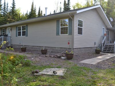 560 Humphrey Cir, Grand Marais, MN, 55604