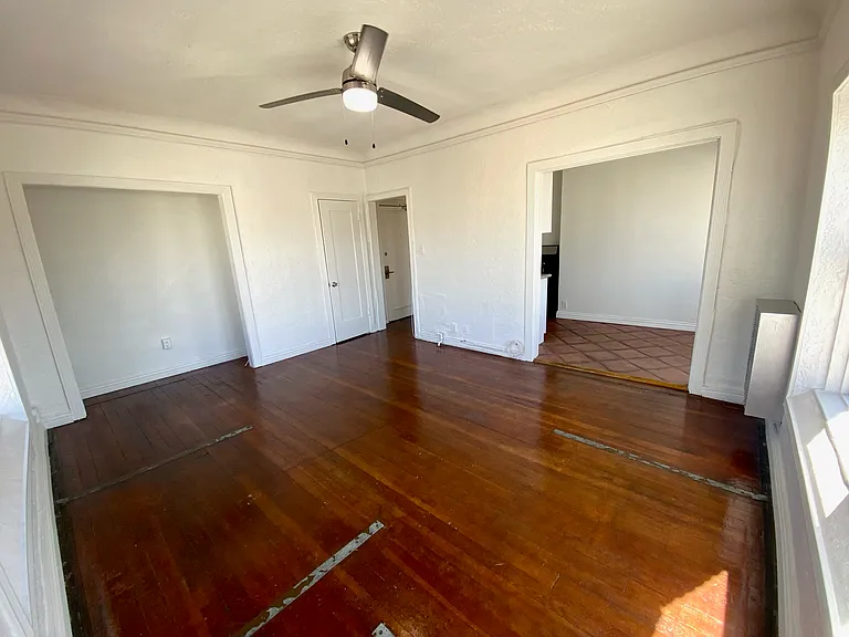 Gramercy Lofts — Photo 5