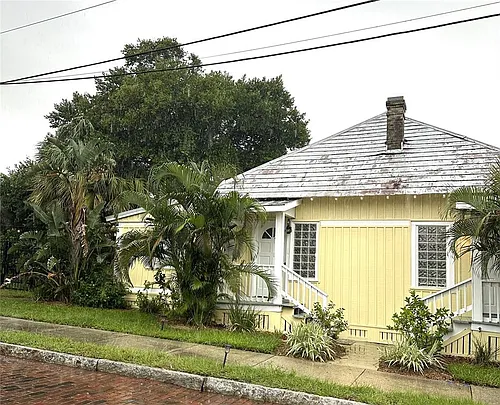 109 Hibiscus St #1 Photo 1