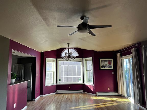 Dining room with coved ceilings