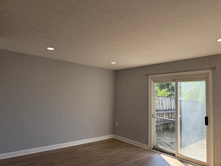 601 Colonial Ave — Photo 11