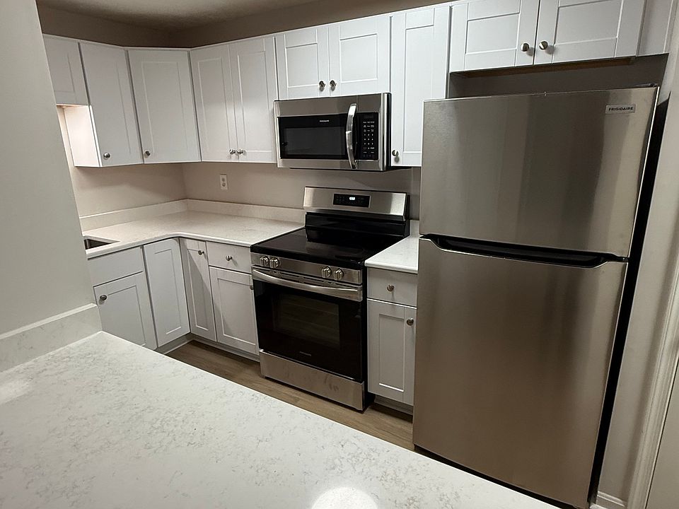 Plenty of cabinet and pantry space in the unit.