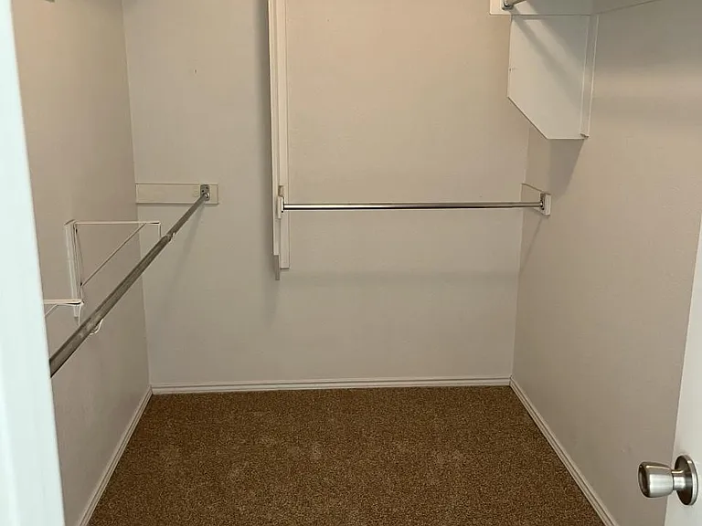 3004 Elderberry Dr — Photo 12