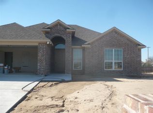 209 E Jade Dr, Hewitt, TX 76643