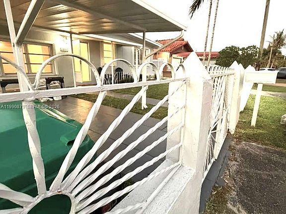 5th image of 6339 SW 32nd St