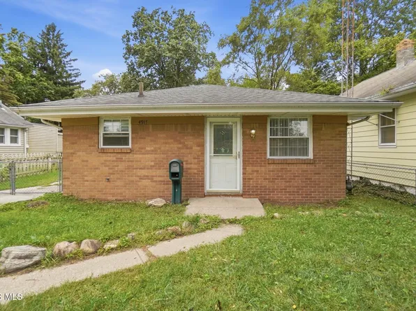 4917 Bowser Dr, Toledo, OH 43613