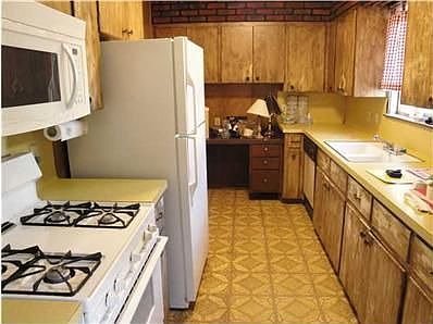 4th image of 708 Emerald Wood Dr