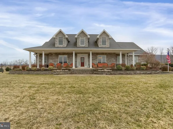 210 Hidden Lake Dr, Centre Hall, PA 16828
