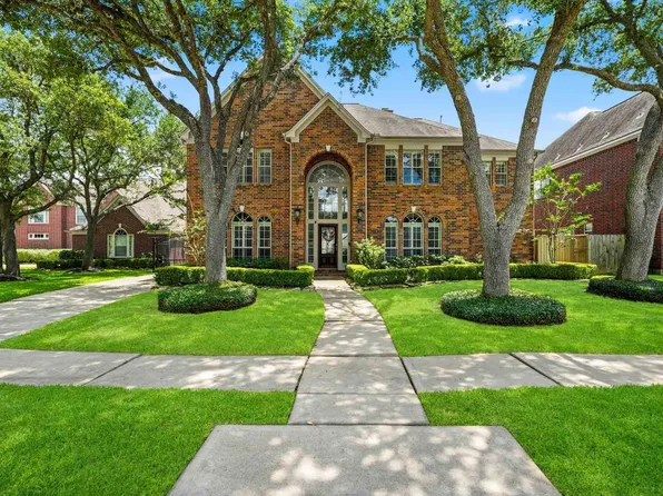 1806 Wild Violet Ct, Sugar Land, TX 77479