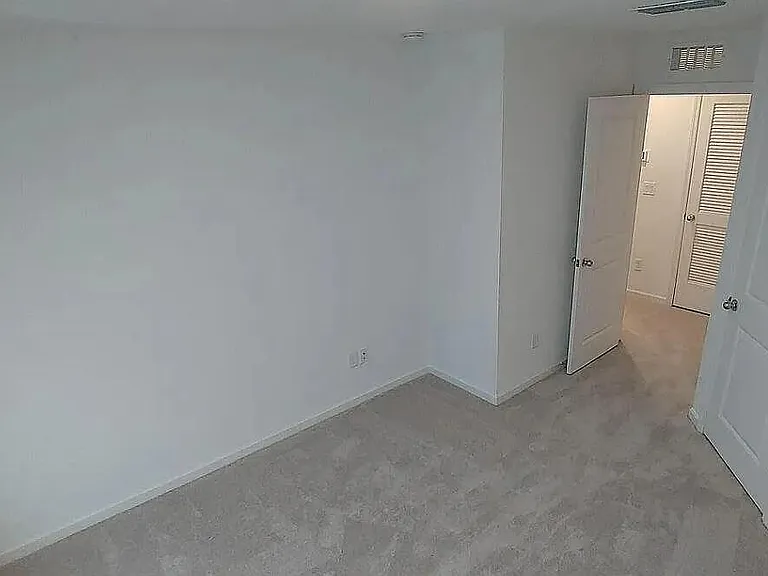 105 Boracay Cir — Photo 20