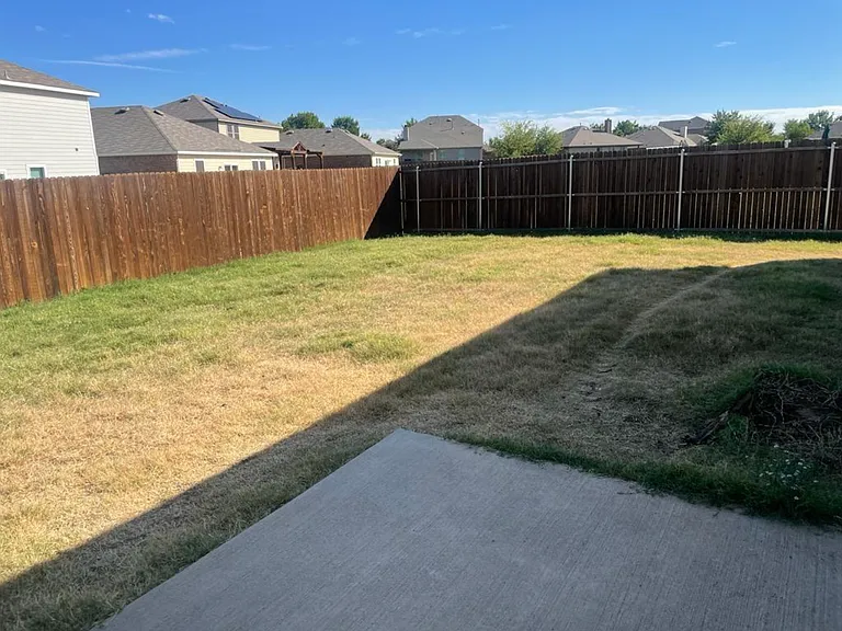 501 Swift Current Dr — Photo 13