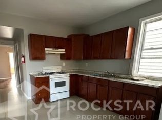 426 S 16th St #2, Newark, NJ 07103