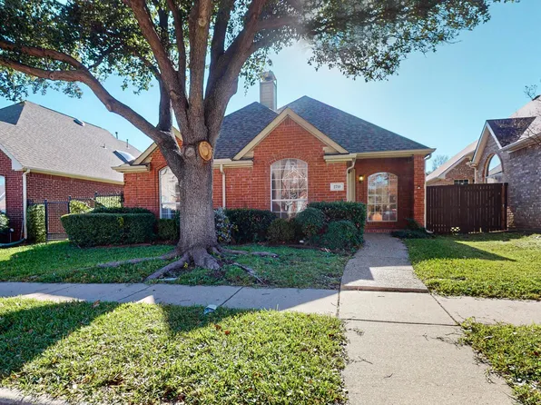 2710 Mum Dr, Richardson, TX 75082