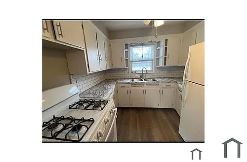 2292 Ashurst Rd Photo 1