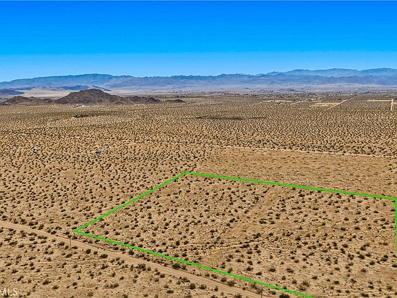 3rd image of 62653 Del Oro Rd Lot 2