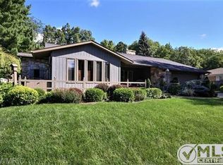 724 Wright Ln, Marshall, MI 49068
