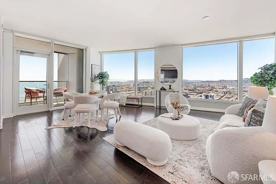 2 bed, 2.0 bath, 1278 sqft, $9,499 — Photo 3