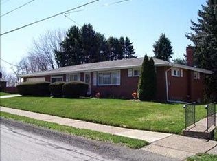 915 6th St, Baden, PA 15005