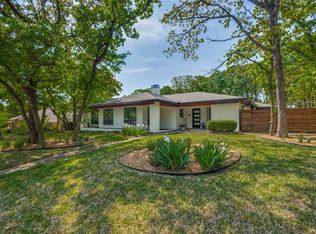 8 Highview Cir, Denton, TX 76205