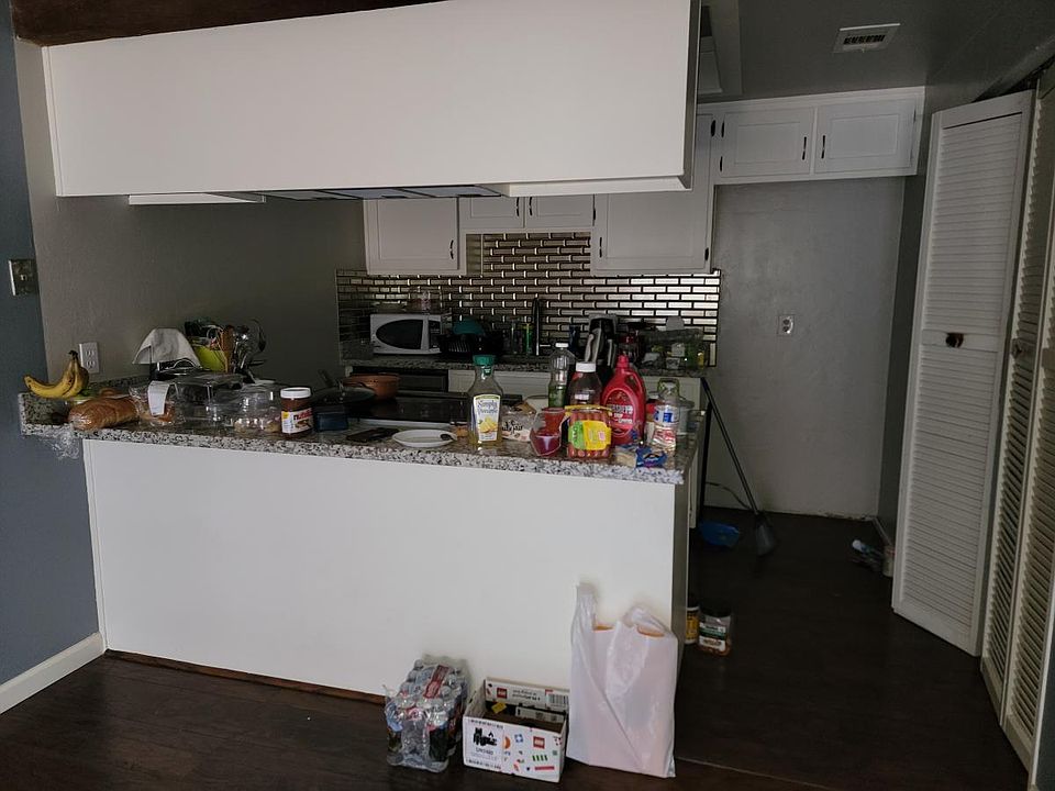 2nd image of 7334 Chivalry Way #7334CHIVAL