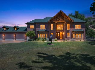 495 Shady Oak Ln, Reeds Spring, MO 65737
