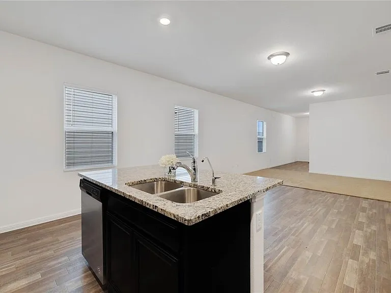 329 Flower Smith Ln #20-B — Photo 11
