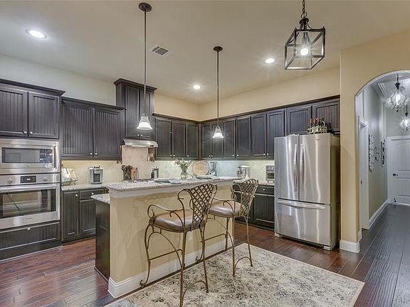 2nd image of 9508 National Pines Dr