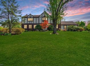 363 Rolling Knolls Way, Bridgewater Twp., NJ 08807