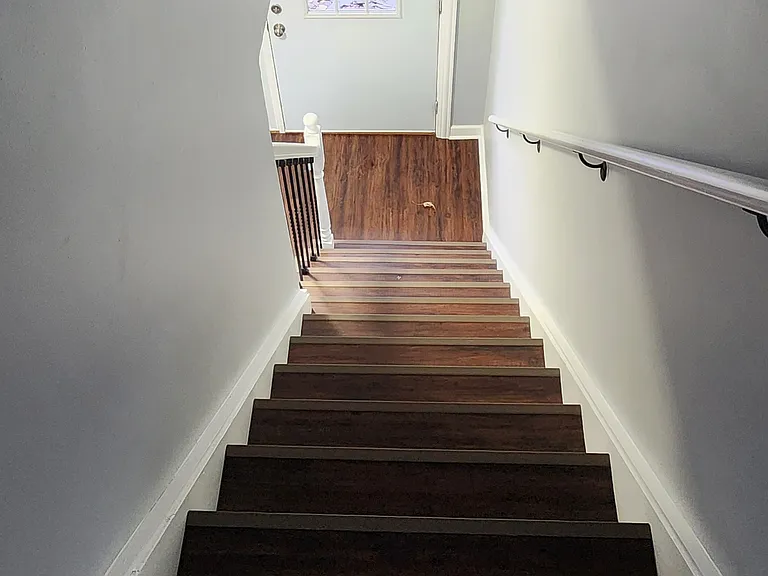 209 Coral Ct — Photo 16