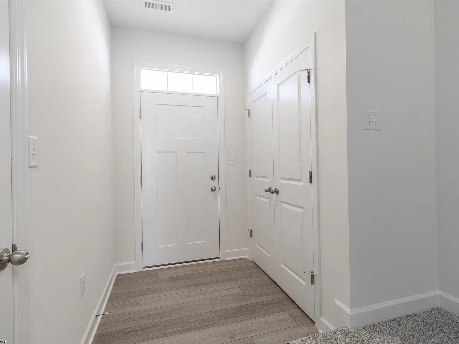 3 bed, 2.5 bath, $2,600 — Photo 4