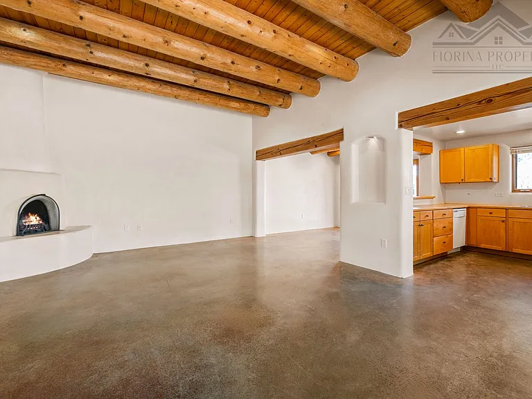 530B Lolita St — Photo 6