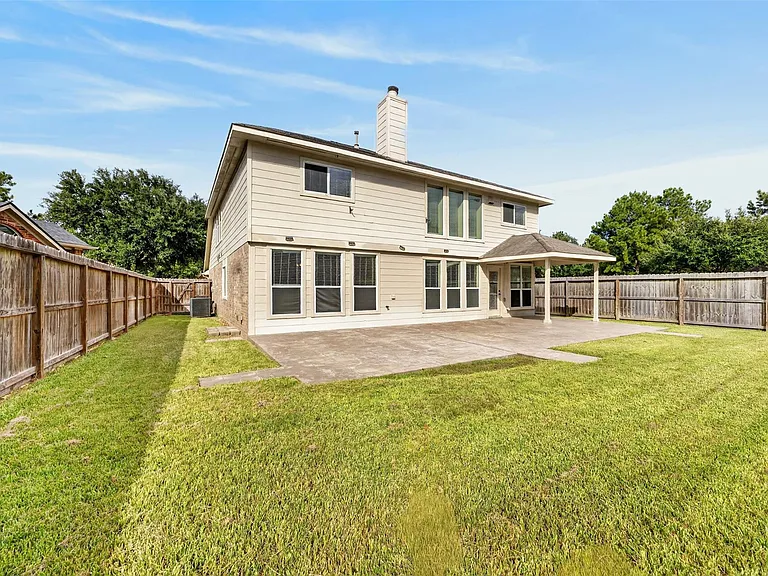 7603 Kenmark Ct — Photo 42