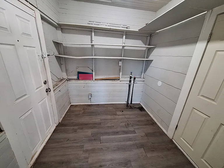1026 Jeanette St — Photo 7