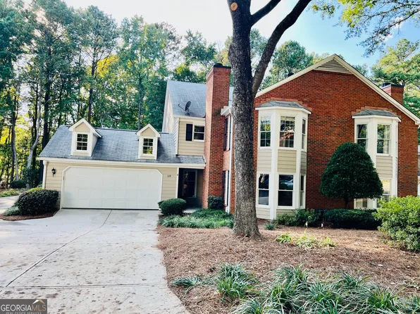 139 Great Oaks Ln, Roswell, GA 30075