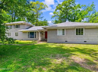 3711 Old Canton Rd, Jackson, MS 39216